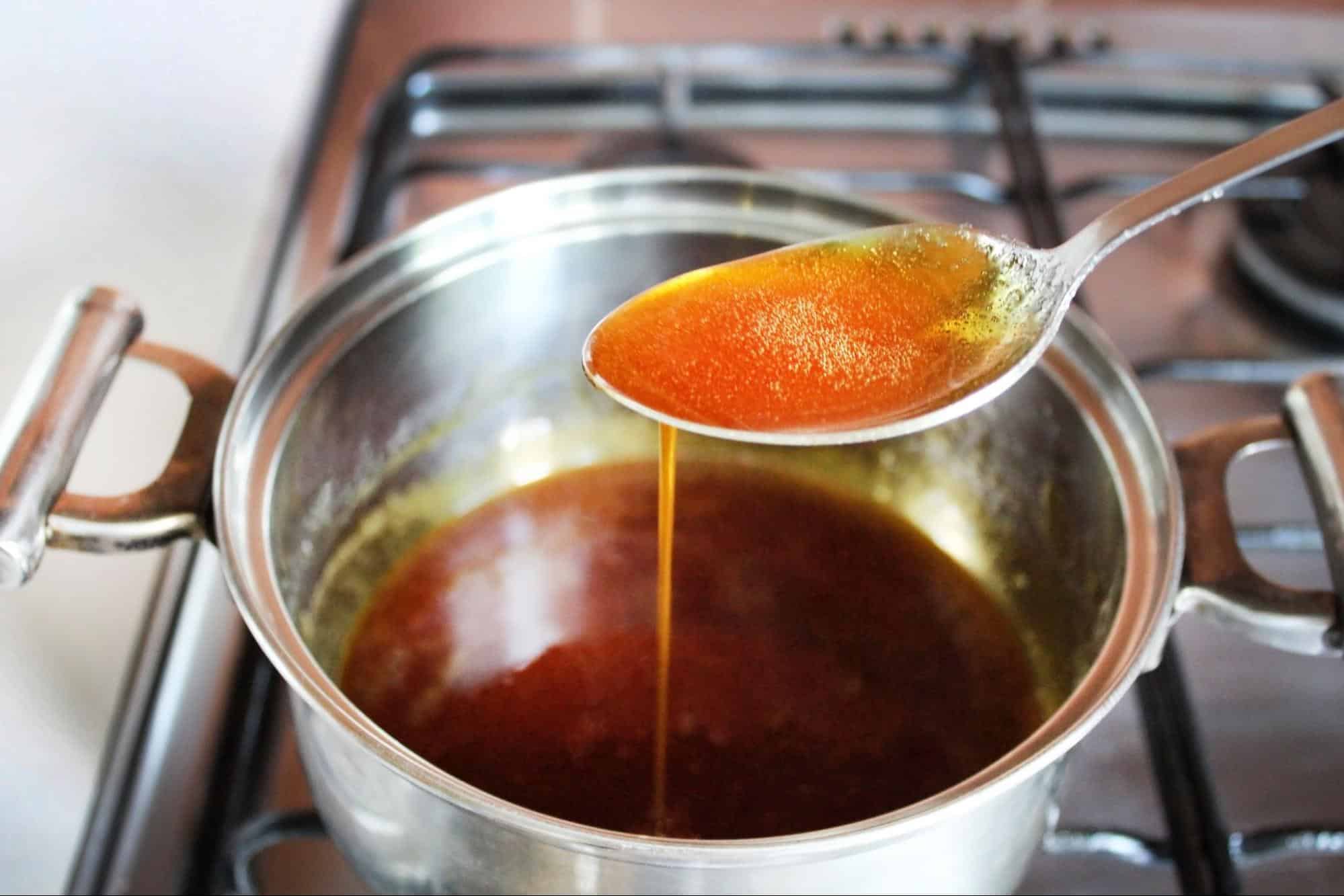 กำจัดขนด้วยน้ำตาล