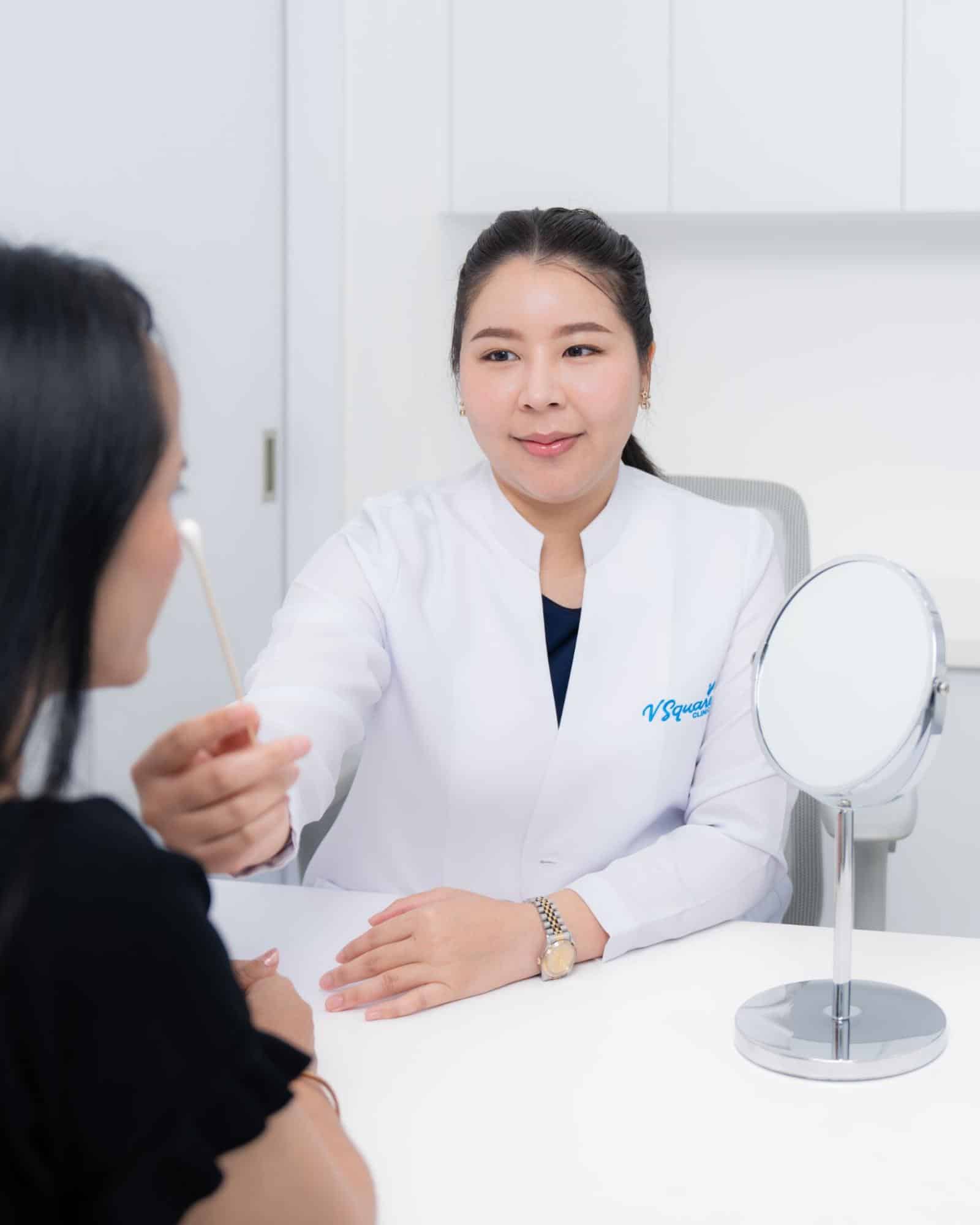 ประเมินใบหน้ากับแพทย์