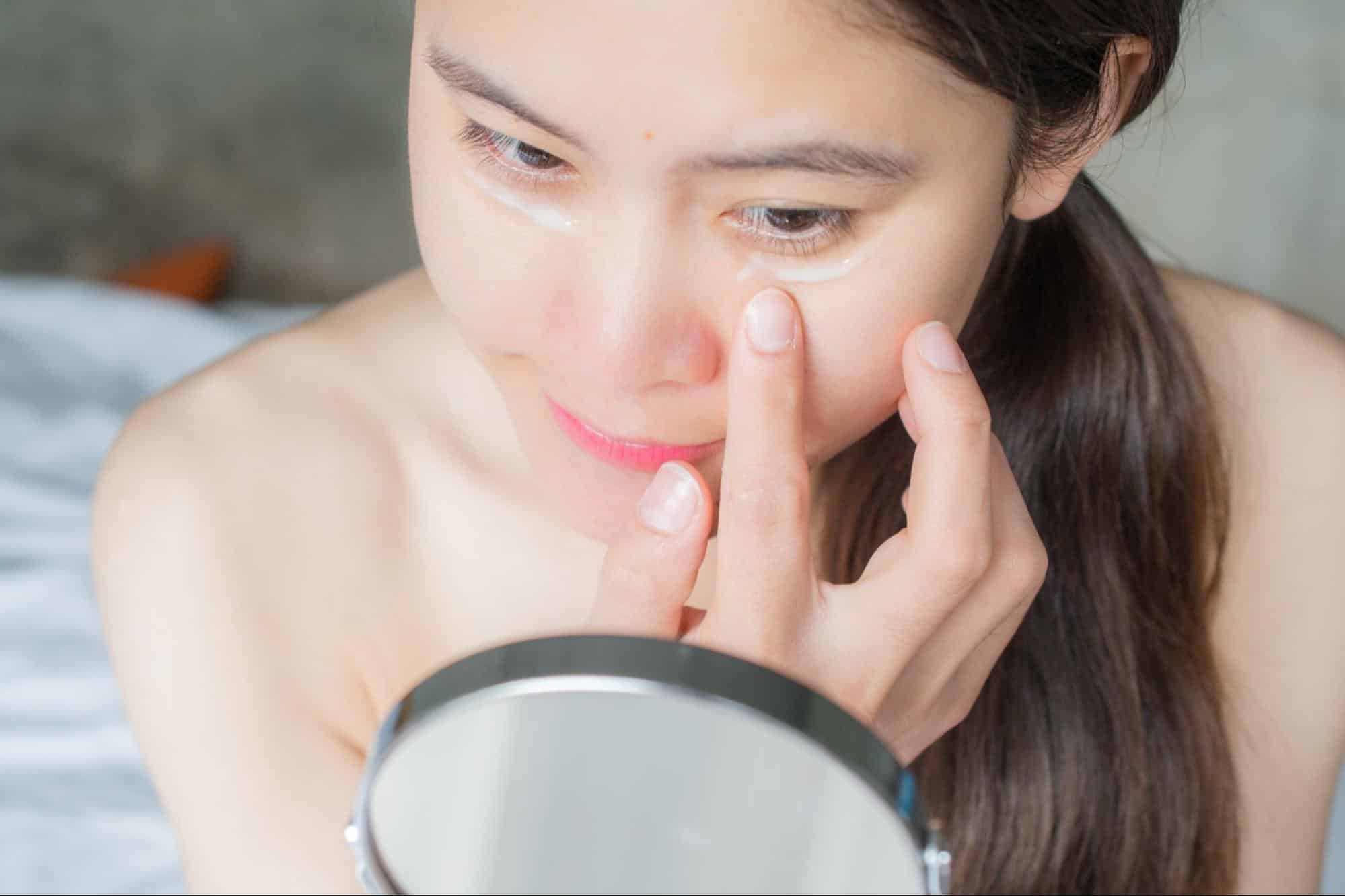 ฉีดฟิลเลอร์ใต้ตา ทาอายครีมได้ไหม