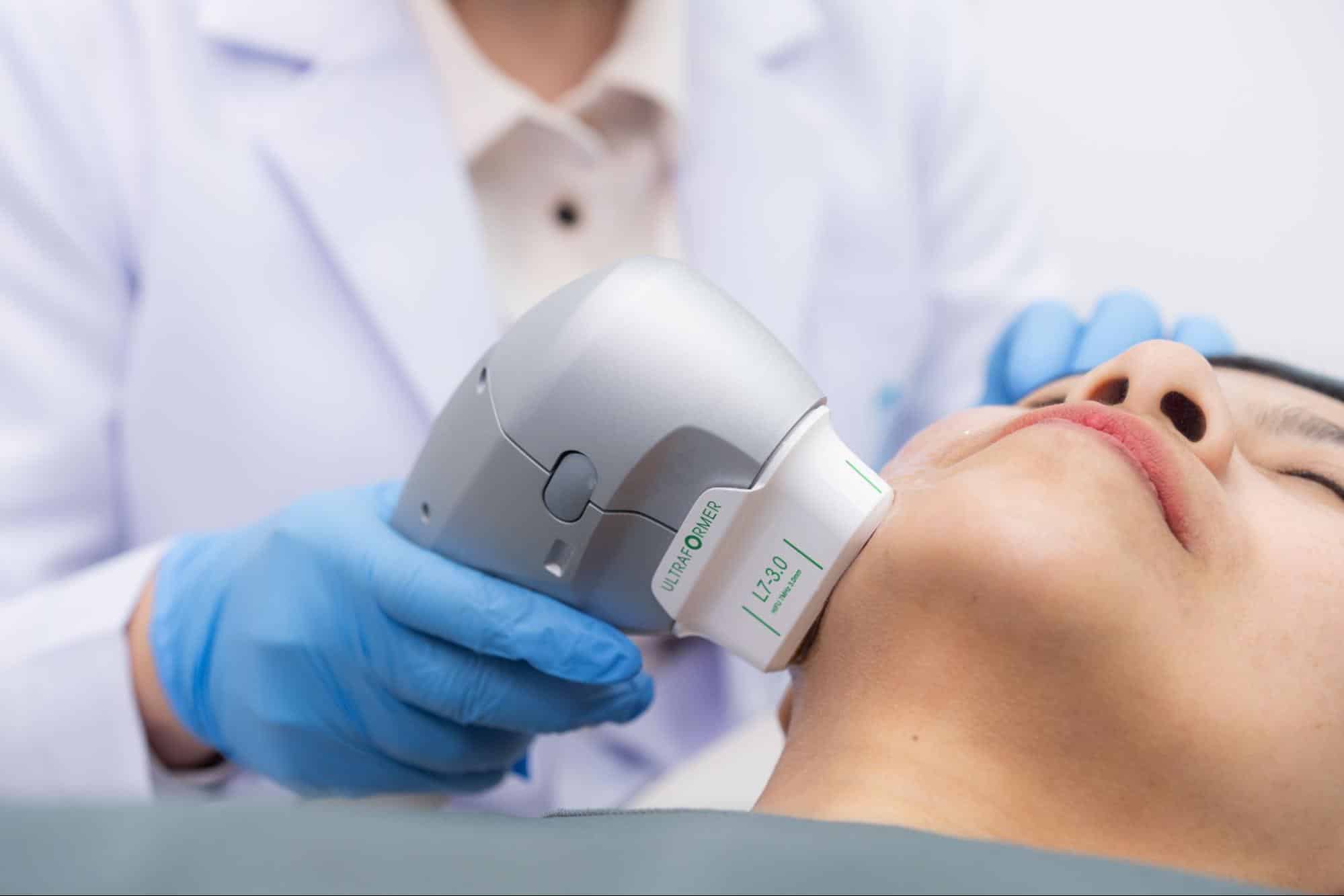 Hifu ยกกระชับหน้าเหลี่ยม