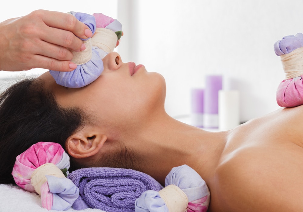 ประคบเย็นลดถุงใต้ตาบวม